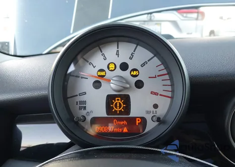 2012 Mini Cooper Clubman z USA, uszkodzony, nr VIN WMWZF3C59CT190220